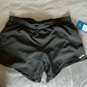 NWT brooks running shorts